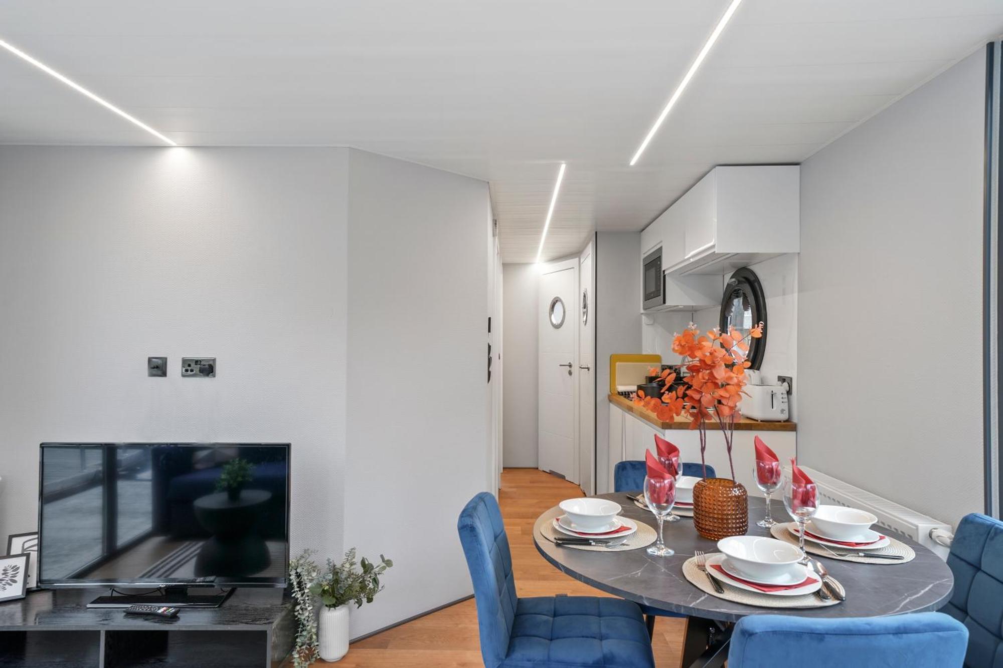 Unique Water Lodge In London - Sleeps 6 Kültér fotó